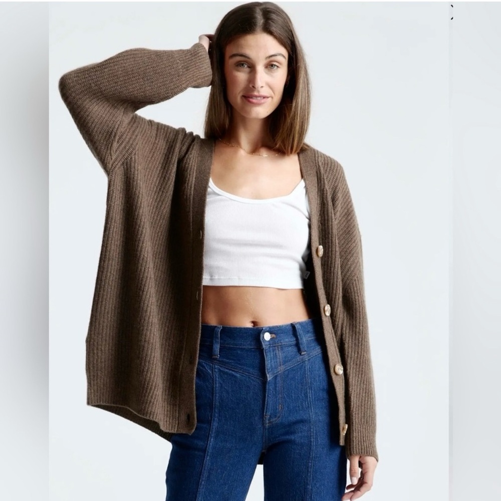 NWOT Quince Brown Mongolian Cashmere Oversized Boyfriend Cardigan Sweater Size S - Picture 3 of 12